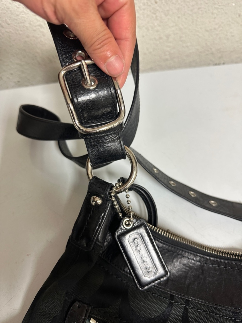 Coach Black Signature Canvas and Leather Shoulder Bag - Picture 5 of 13
